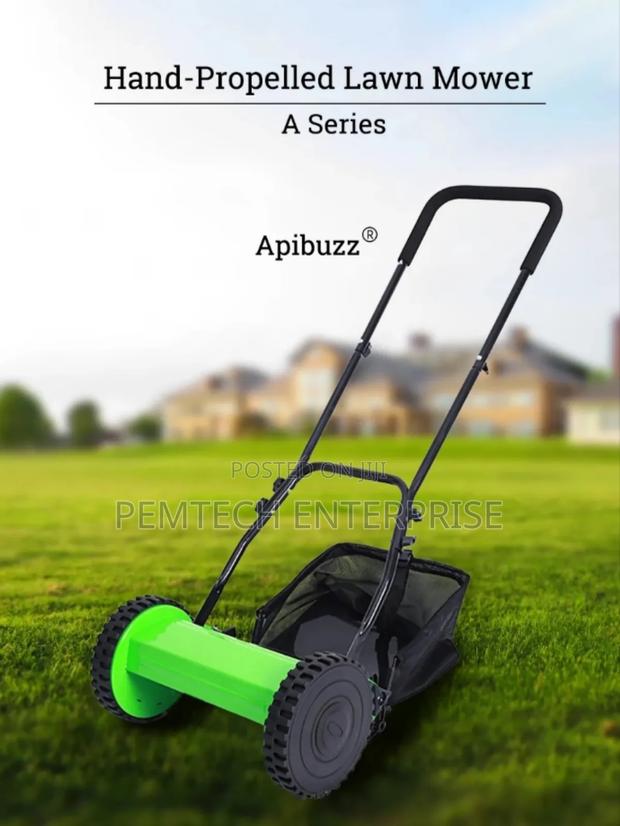16" Manual Lawn Mower With a Collection Bag - thumbnail 2