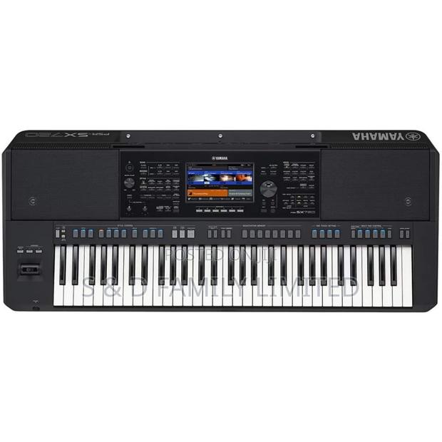 Yamaha PSR SX 720 Keyboard - main view