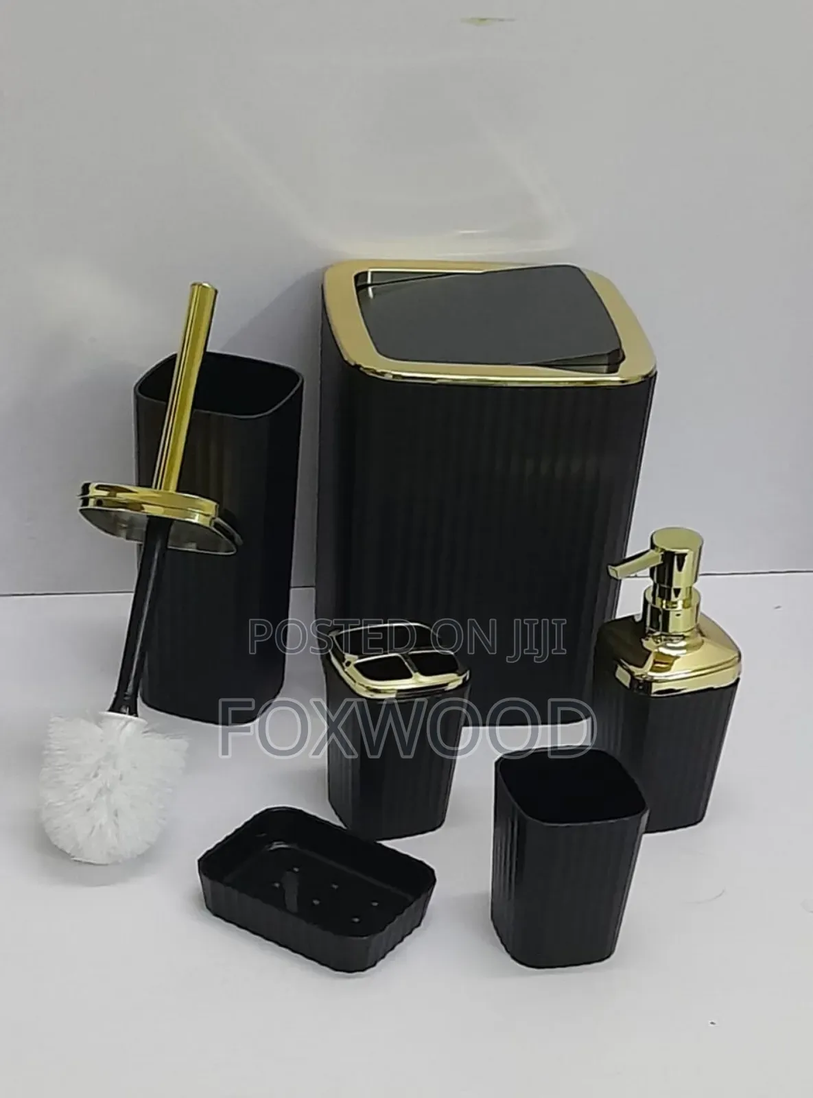 6 in 1 Bathroom Accessories Set.