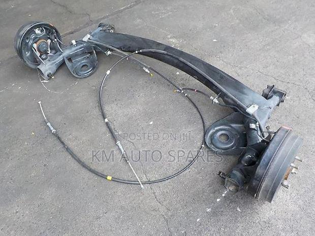 Toyota Voxy/Noah Rear Axle Beam. - thumbnail 2