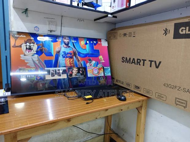 GLD 43" Smart Android TV Frameless Design With Mount - thumbnail 2