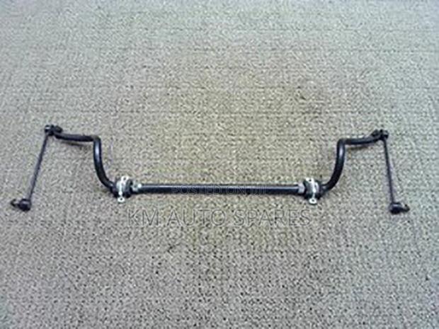Mitsubishi Delica Rear Stabilizer Bar.