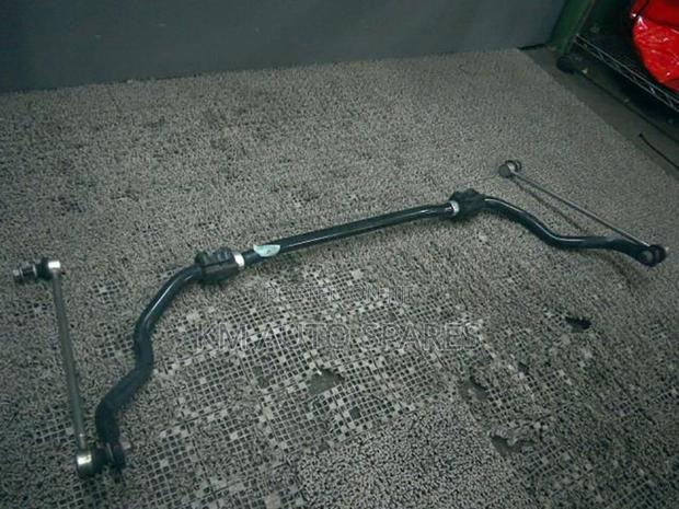 Toyota Harrier Front Stabilizer Bar. - main view