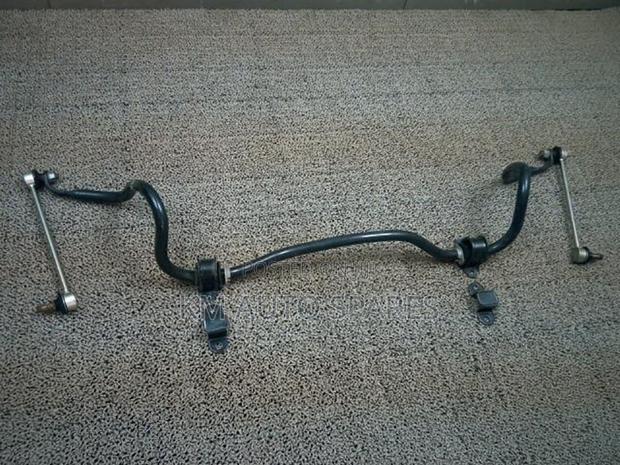 Toyota Harrier Front Stabilizer Bar. - thumbnail 2