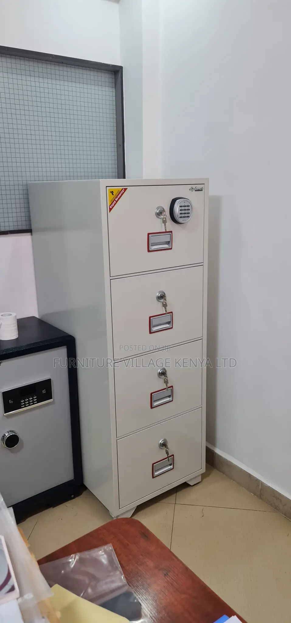 266kgs Diplomat Fireproof Safe, 4-Drawers Safe