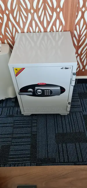 Safe -80kgs Diplomate Fireproof Safe
