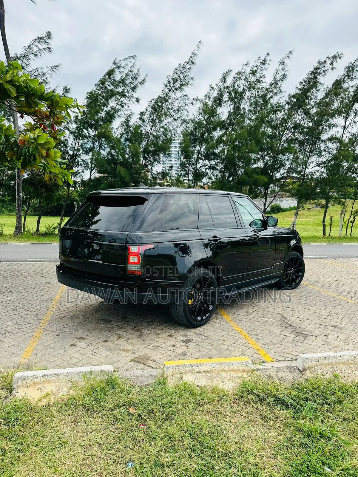 Land Rover Range Rover Vogue 2016 Gray