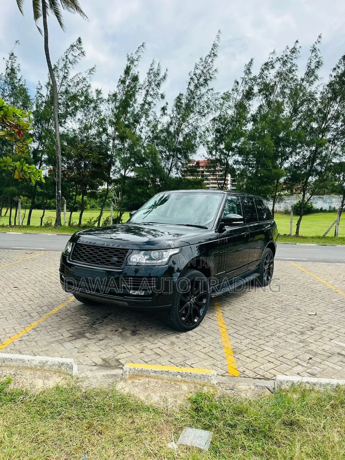 Land Rover Range Rover Vogue 2016 Gray