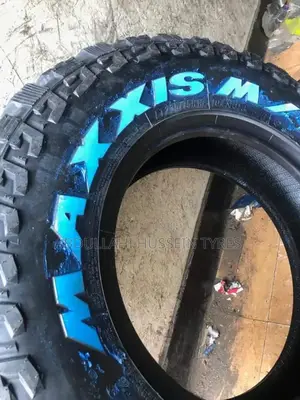 235/75 R15 Maxxis Tyres MT