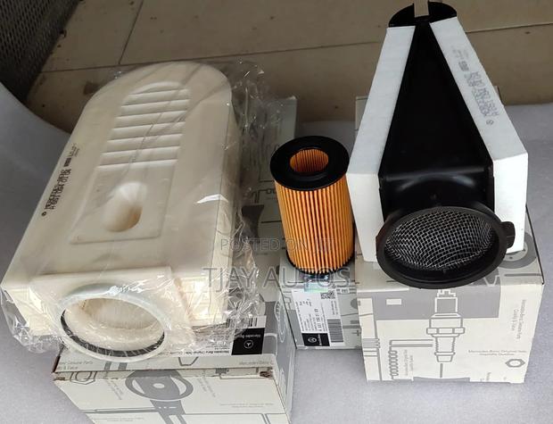 Mercedes Benz 0M 651 Engine Oil Air Filter