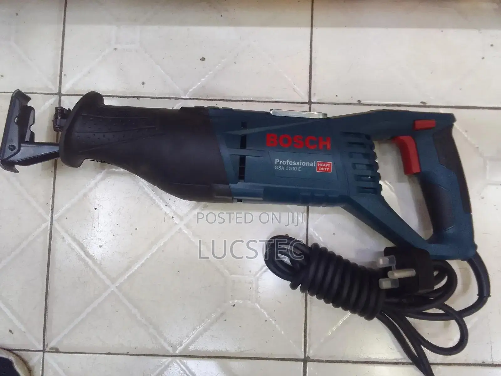Bosch GSA100E Reciprocating Saw 1100W