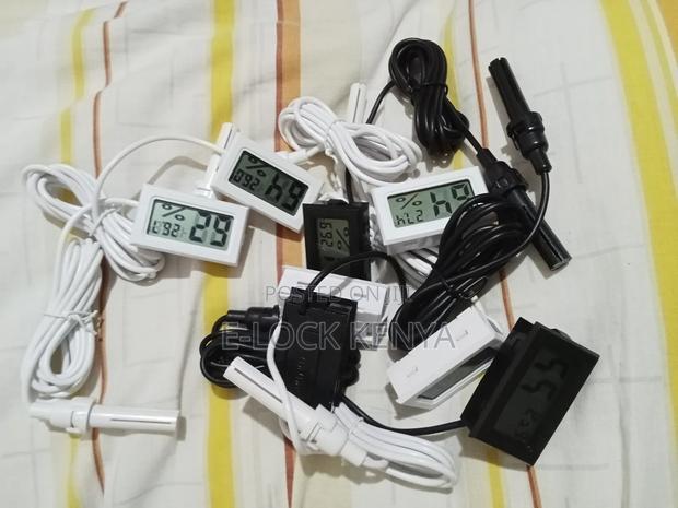 Digital Thermometer Hygrometer - main view