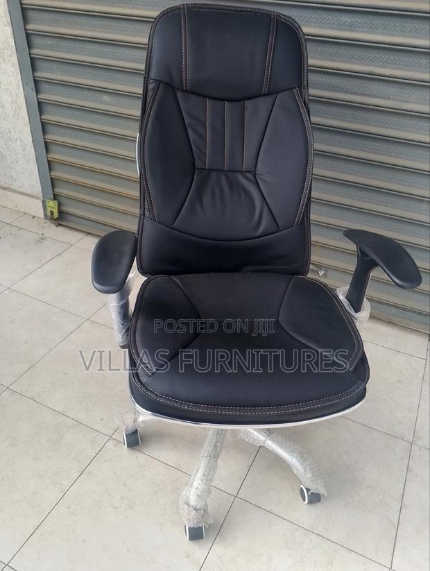 Executive Chair