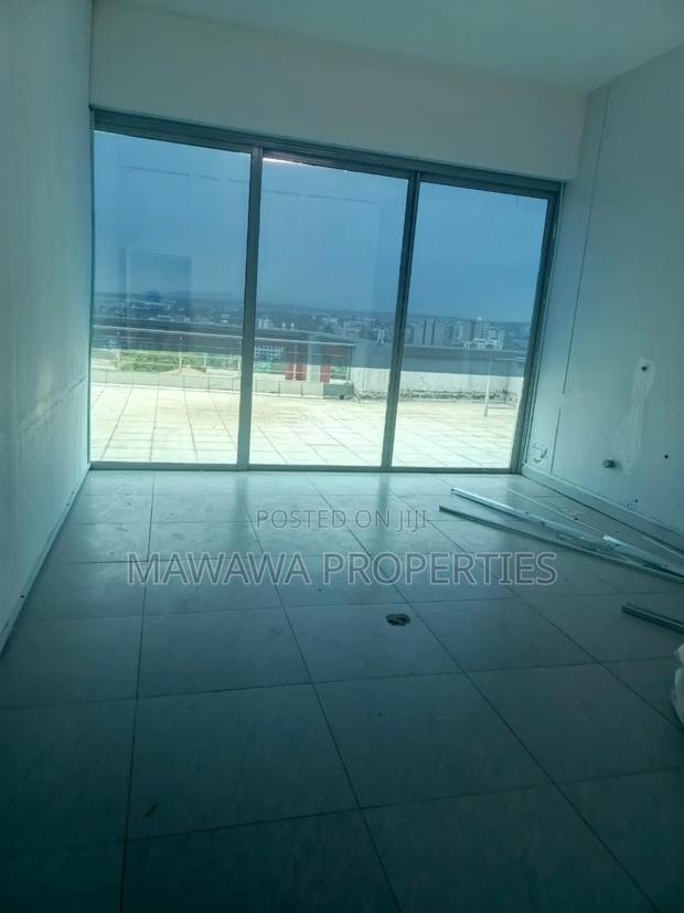Office to Let