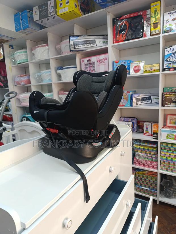 Baby Safety Carseat (0-7 Years) - thumbnail 2