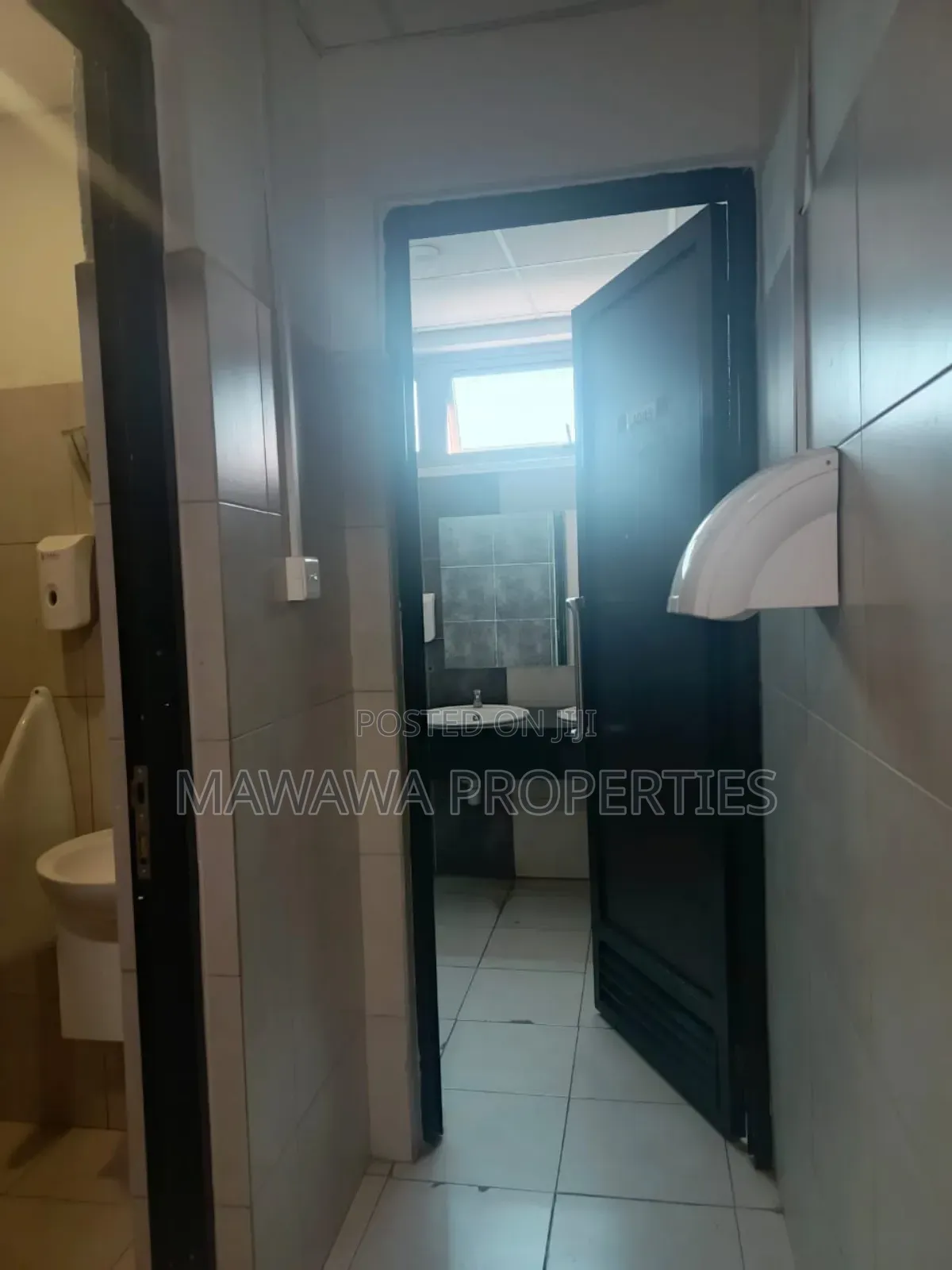 Office to Let