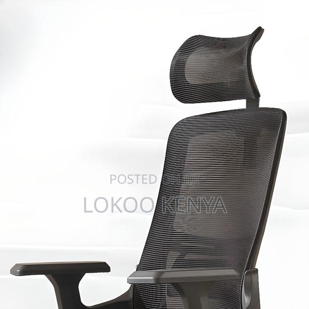 Office Chair: High-Back Ergonomic Executive Seat - thumbnail 2