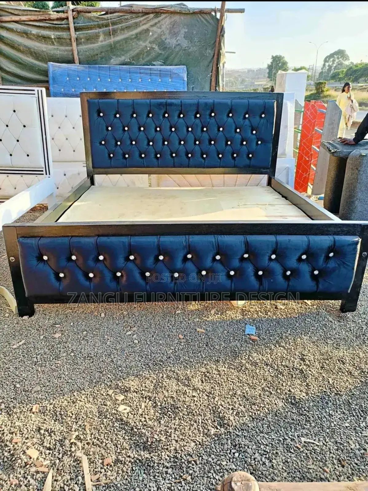 Beds Beds Available 5*6