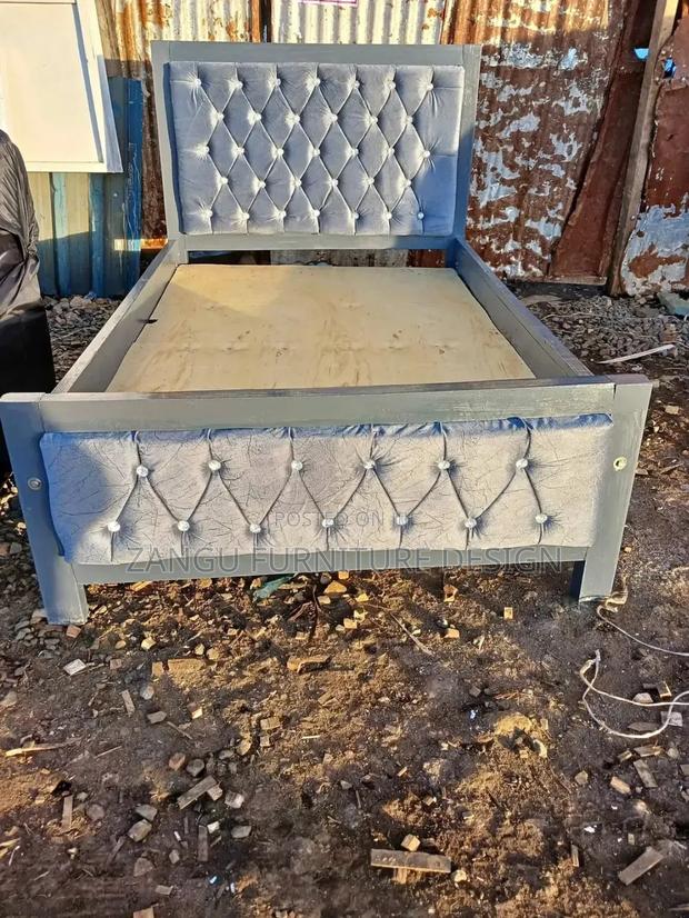 Beds Beds 4*6 Grey - main view