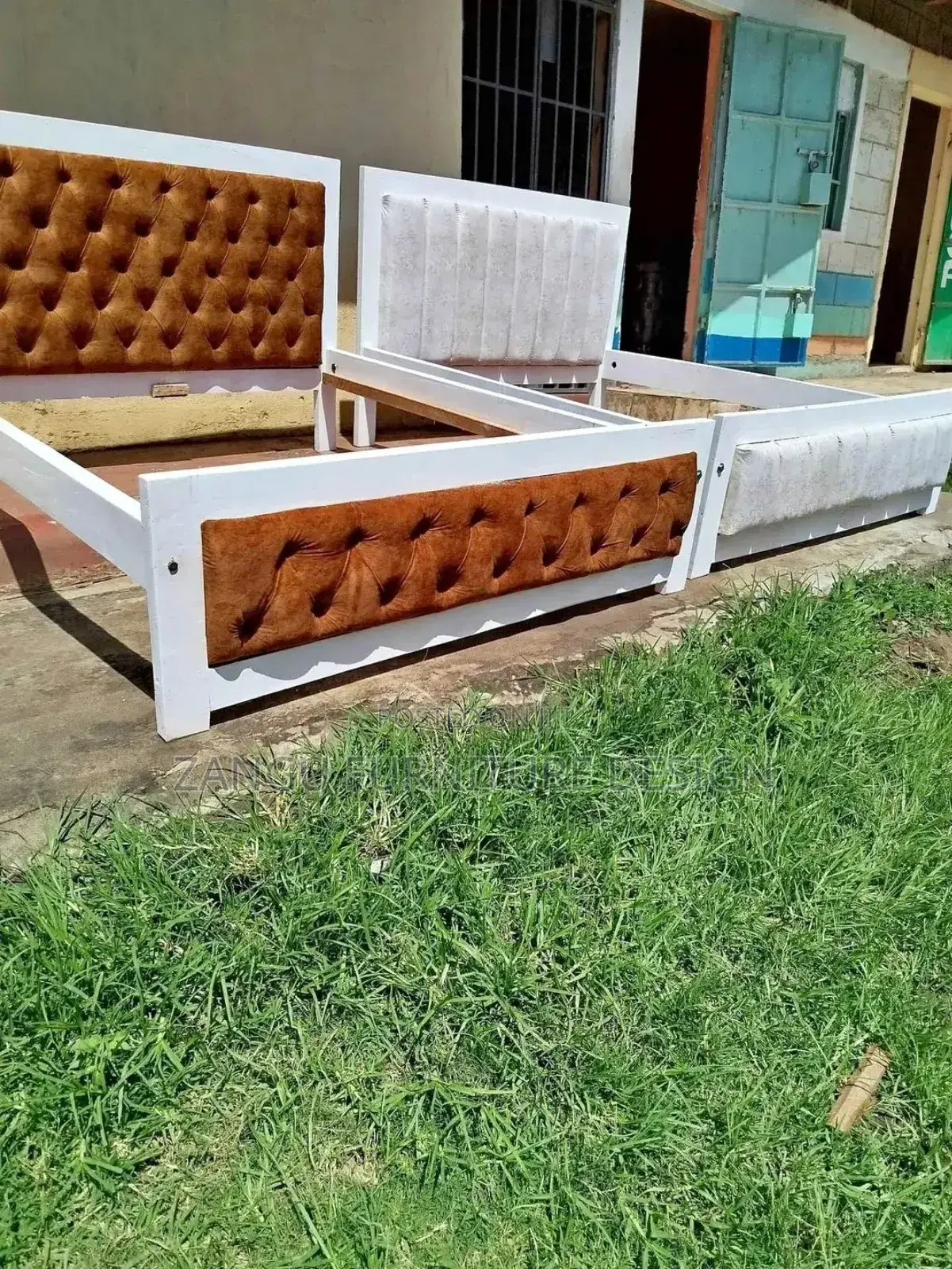 Brown Chester Beds Available 4*6