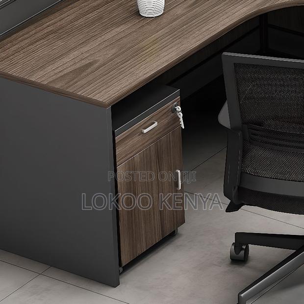 Workstation ;4-Way Modular Curved Workstation - thumbnail 4
