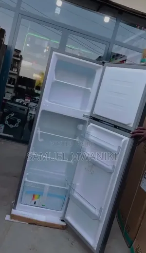 Hisense 154 Liters Double Door Refrigerator Ref154dr