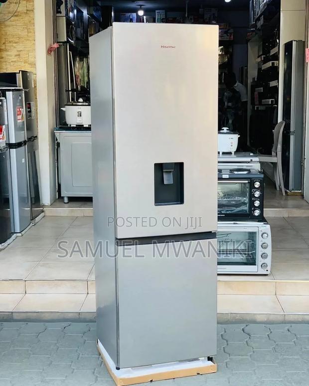 Hisense 286 Liters Bottom Mount Freezer Fridge + Dispenser - thumbnail 2
