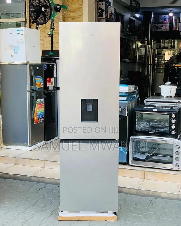 Hisense 286 Liters Bottom Mount Freezer Fridge + Dispenser - thumbnail 5