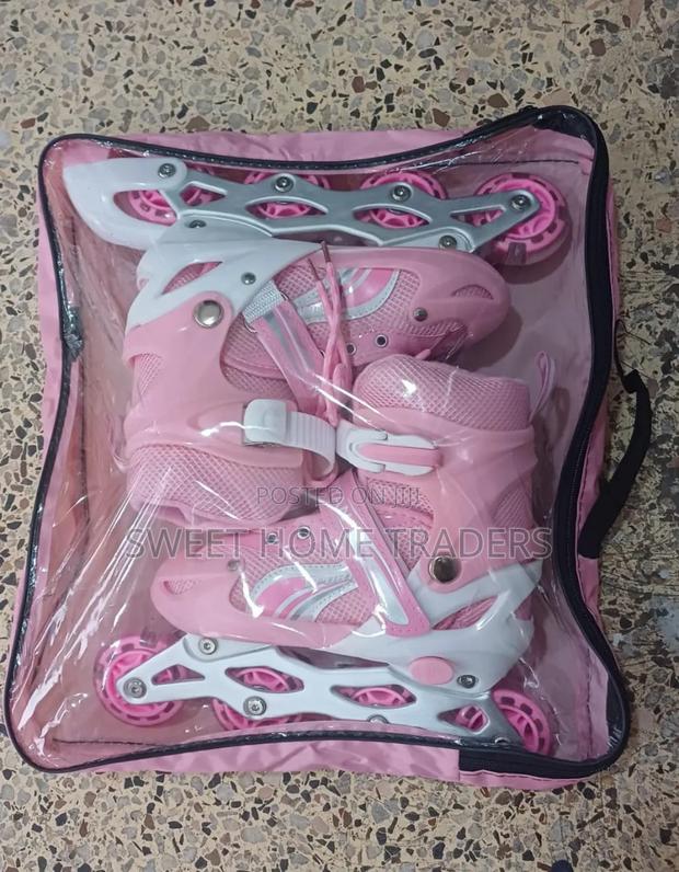 Skating Shoe Pink - main view