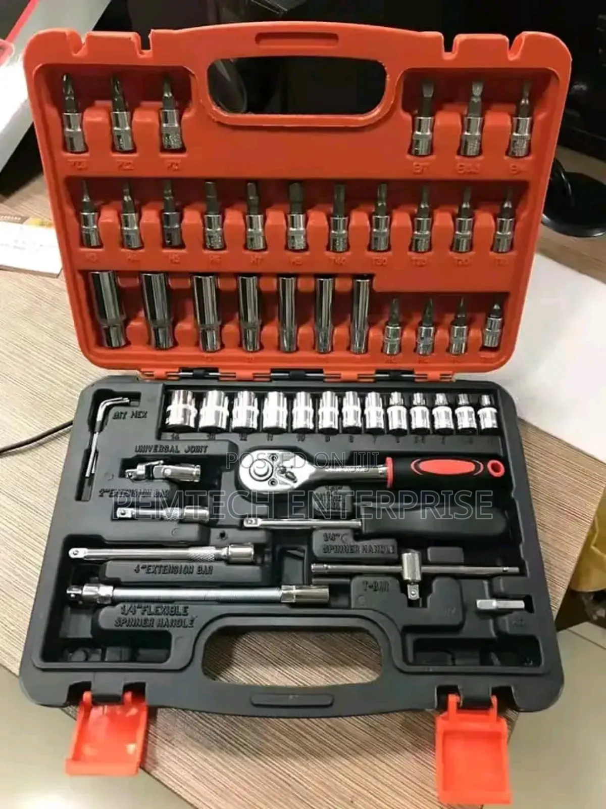 53pcs Sockets and Wrench Set