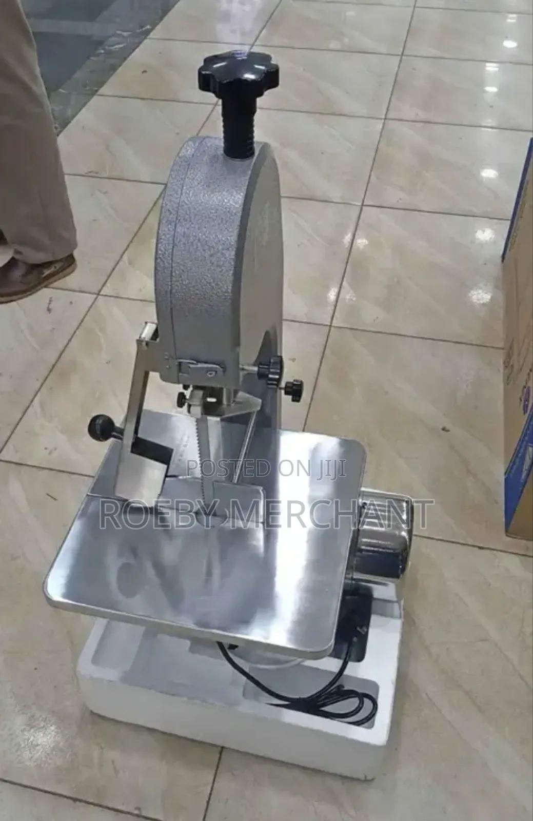 Top Quality Bone Saw Machine With an Extra Blade