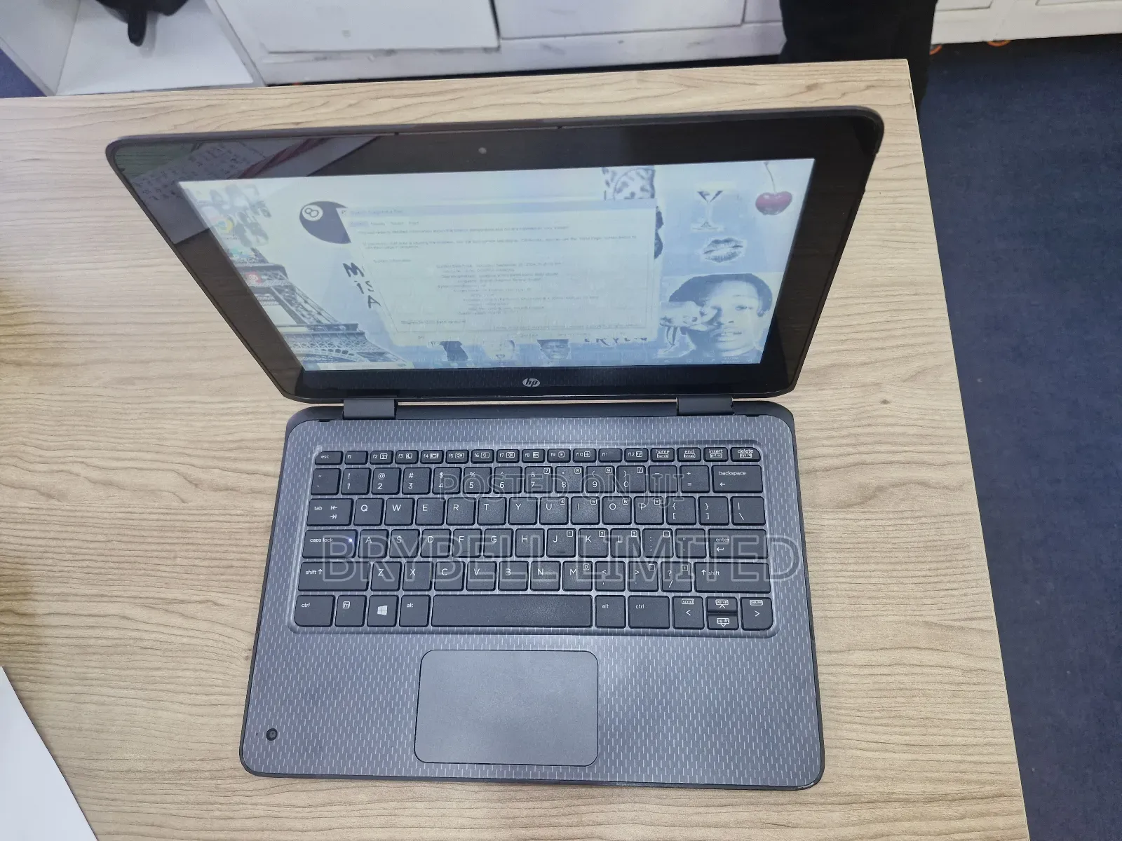 Laptop HP EliteBook X360 1030 G2 4GB Intel Pentium HDD+SSD 128GB