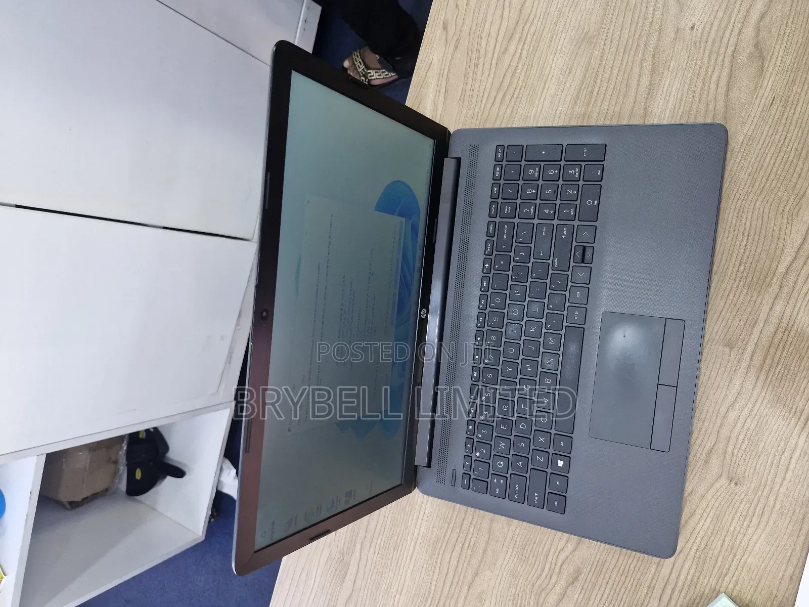 Laptop HP Pavilion 15-Cs3063cl 8GB Intel Core I5 HDD+SSD 256GB
