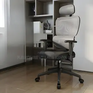 Office Chair -Elegant and Functional Black Mesh Task Seat