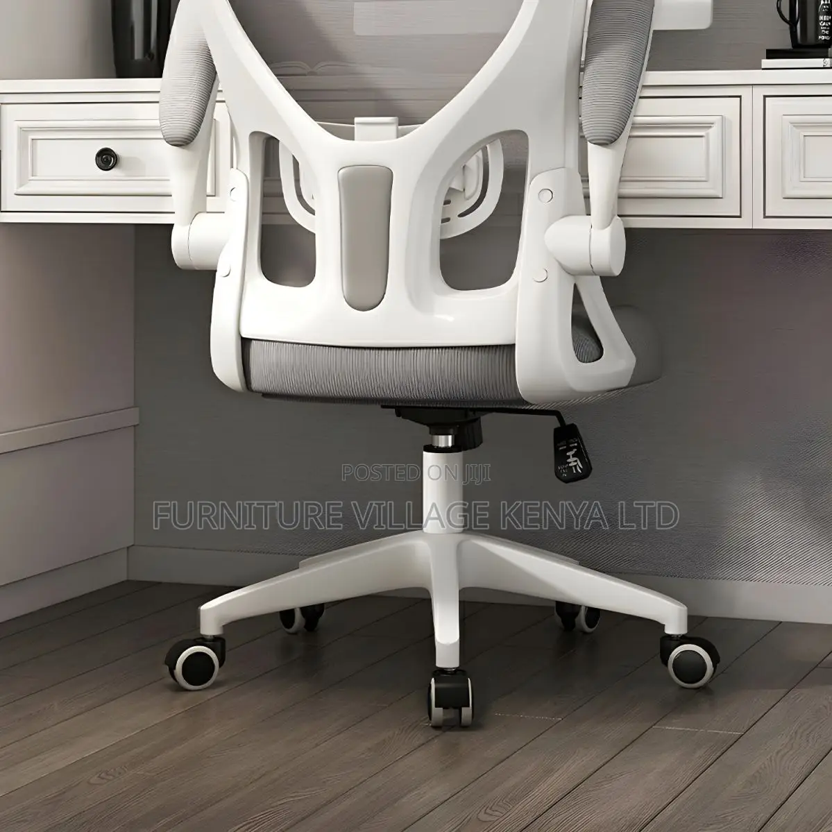 Elegant and Comfortable High-Back Mesh Task Chair