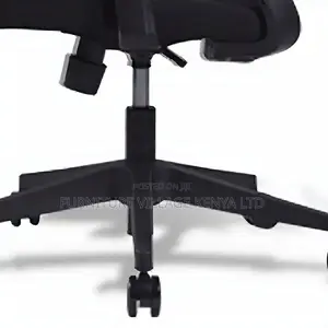 Office Seat -Ergonomic Task Chair With Black Mesh Back