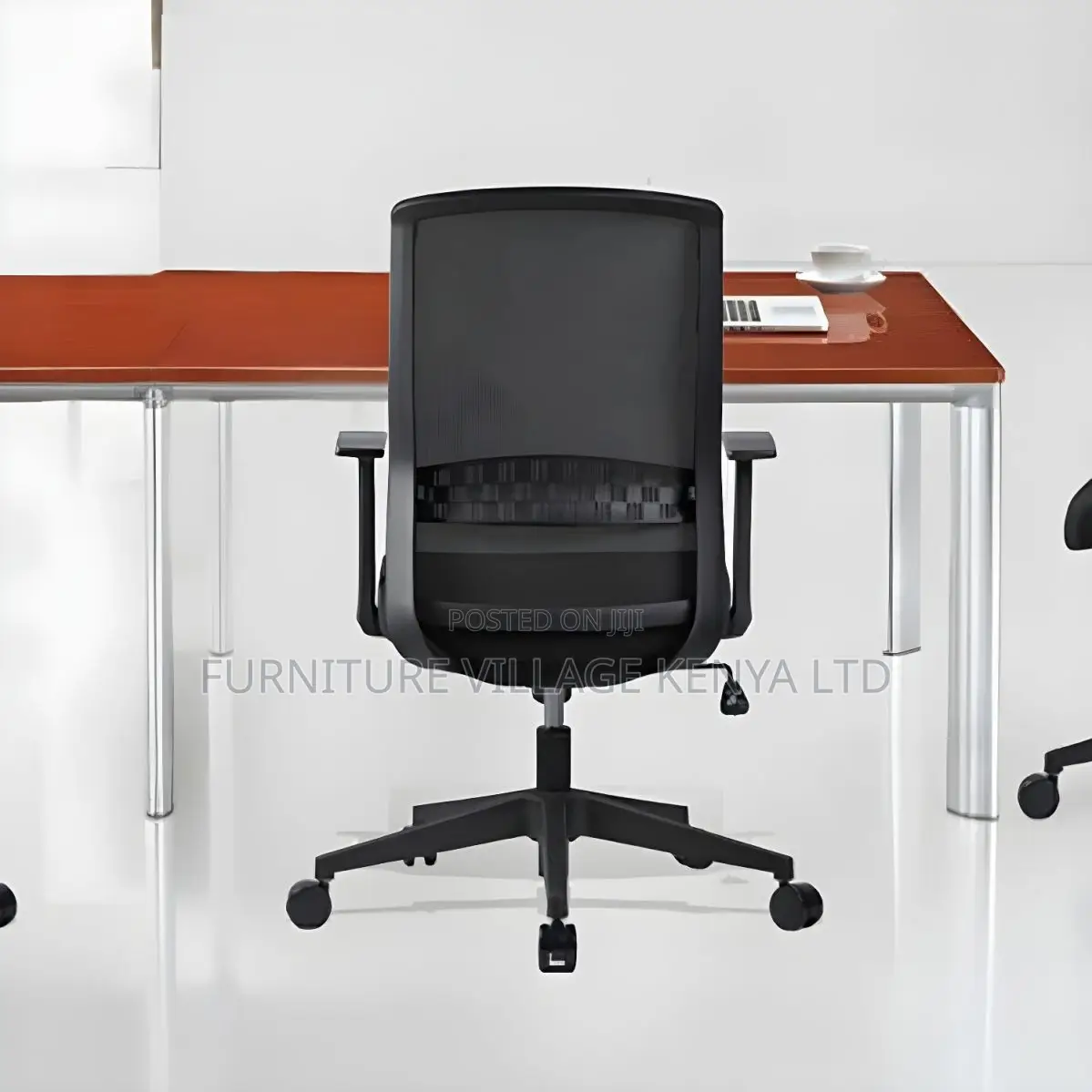 Office Seat -Ergonomic Task Chair With Black Mesh Back