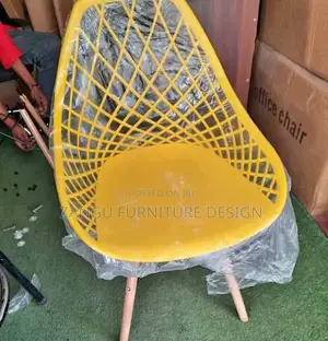 Chair Meshed Eames