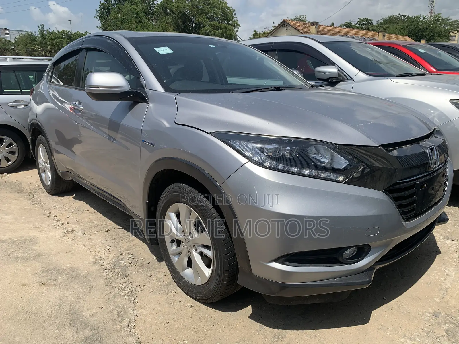 Honda Vezel 1.5 Hybrid 2WD 2017 Silver