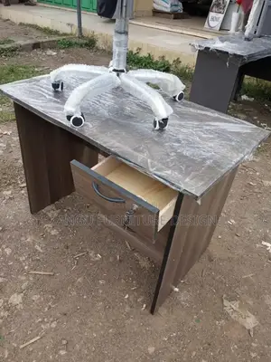 Sperb Desk