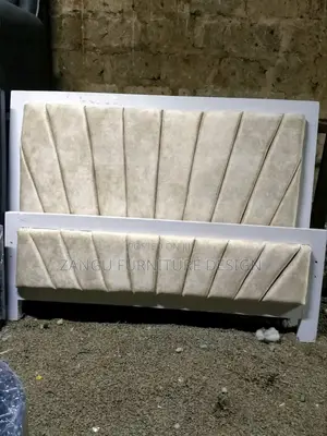 Chester Chester Bed Cream Colour