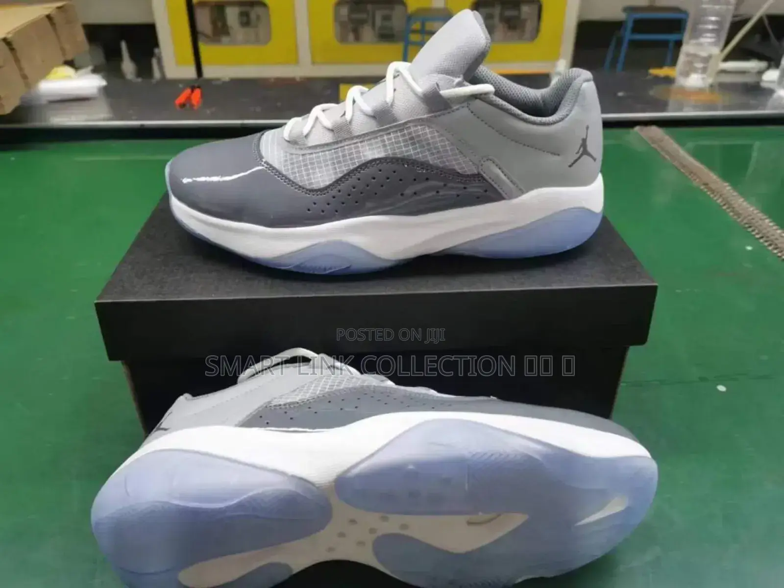 Air Jordan 11 Low CMFT