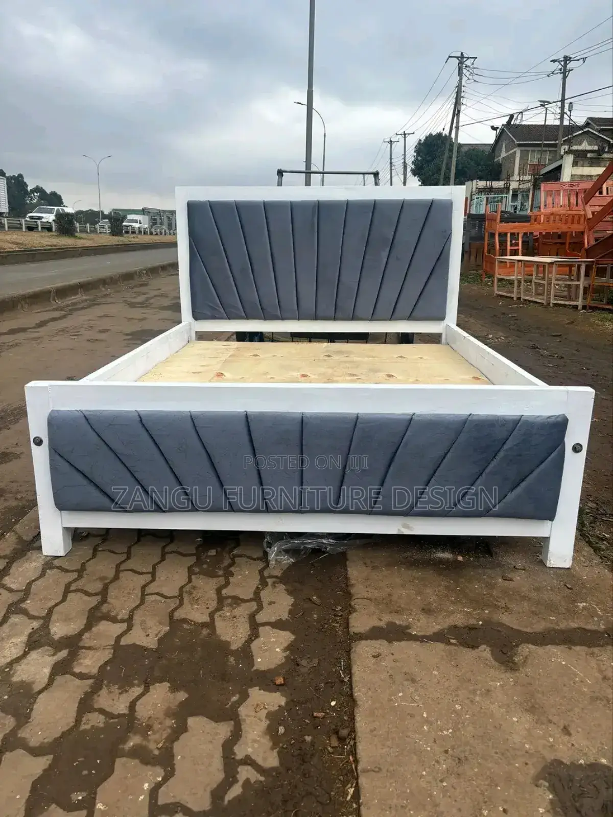 Modernised Chester Bed Cream White