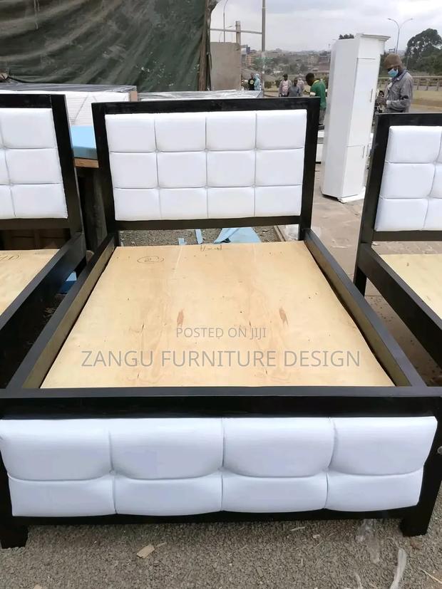 Classic Beds Available White Black - main view