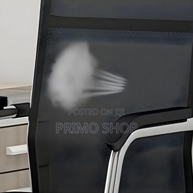 Office Visitor Seat -High-Back Mesh Task Chair in Black - thumbnail 3