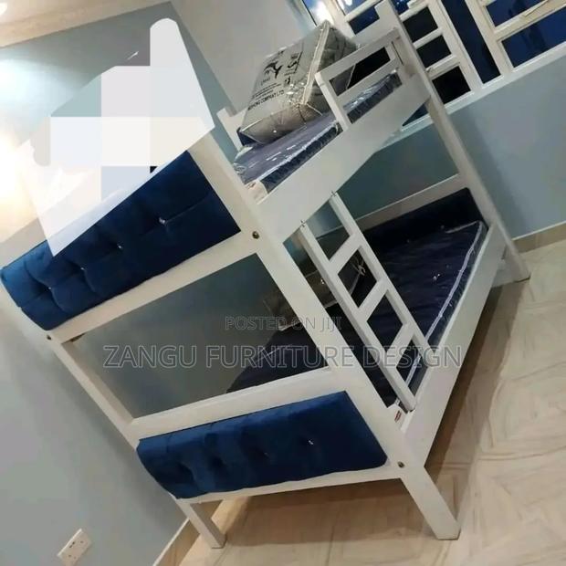 Chesterfield Double Decker - main view