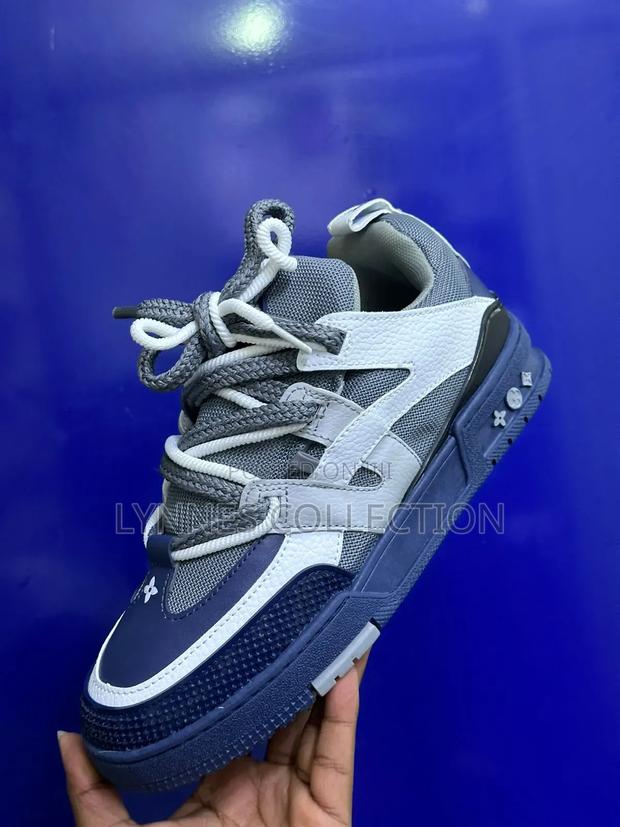 Luis Vuitton Trainers - thumbnail 6