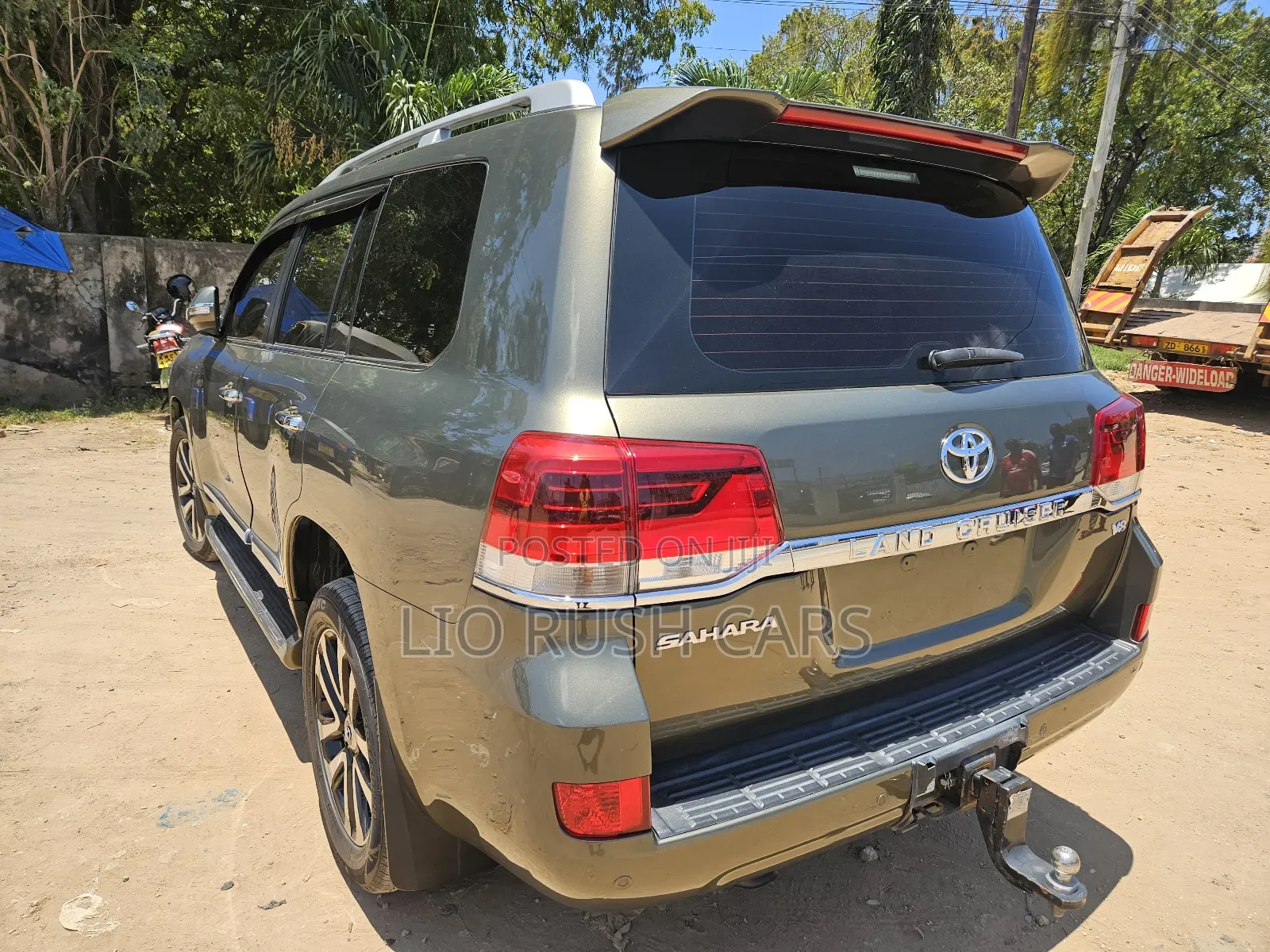 Toyota Land Cruiser 2018 Green