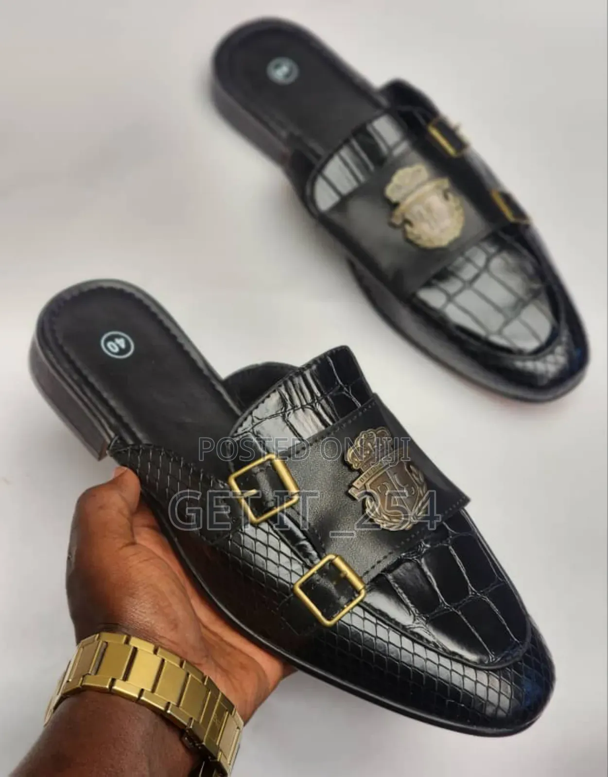 Billionaire Mules
40-45
