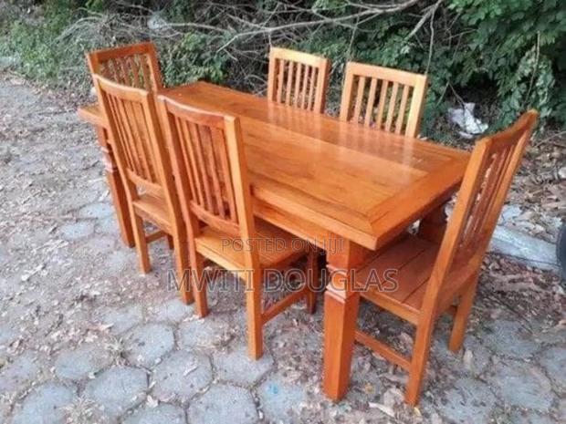 Everlasting 6 Seater Wood Dinning Set